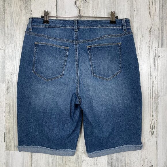 Style & Co denim shorts bermuda blue size 10 longer length everyday wear - Picture 6 of 6